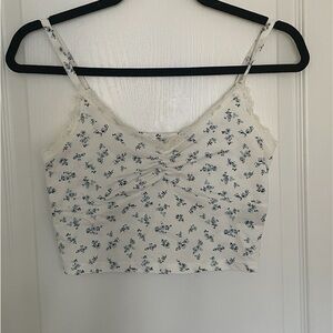 White and blue ditsy floral ribbed cropped lace-trim cotton stretch cami
